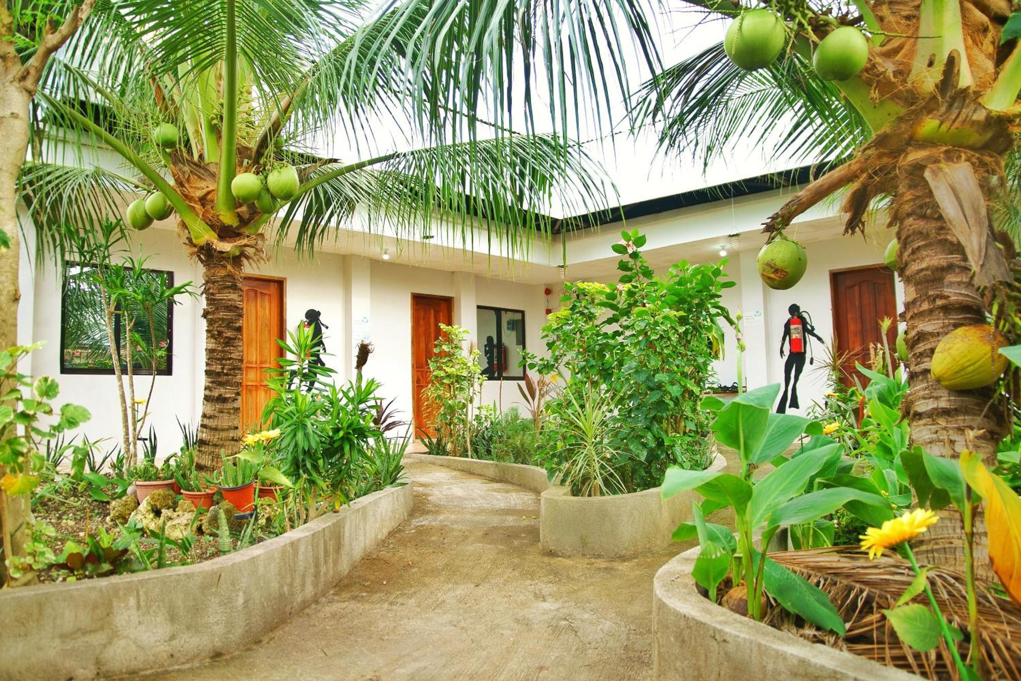 Ananas Guesthouse Моалбоал Екстериор снимка