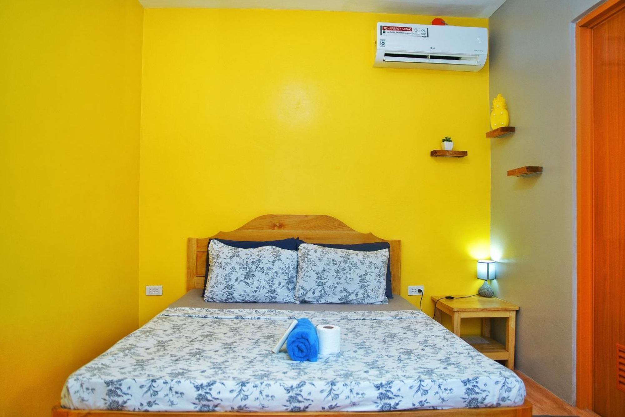 Ananas Guesthouse Моалбоал Екстериор снимка