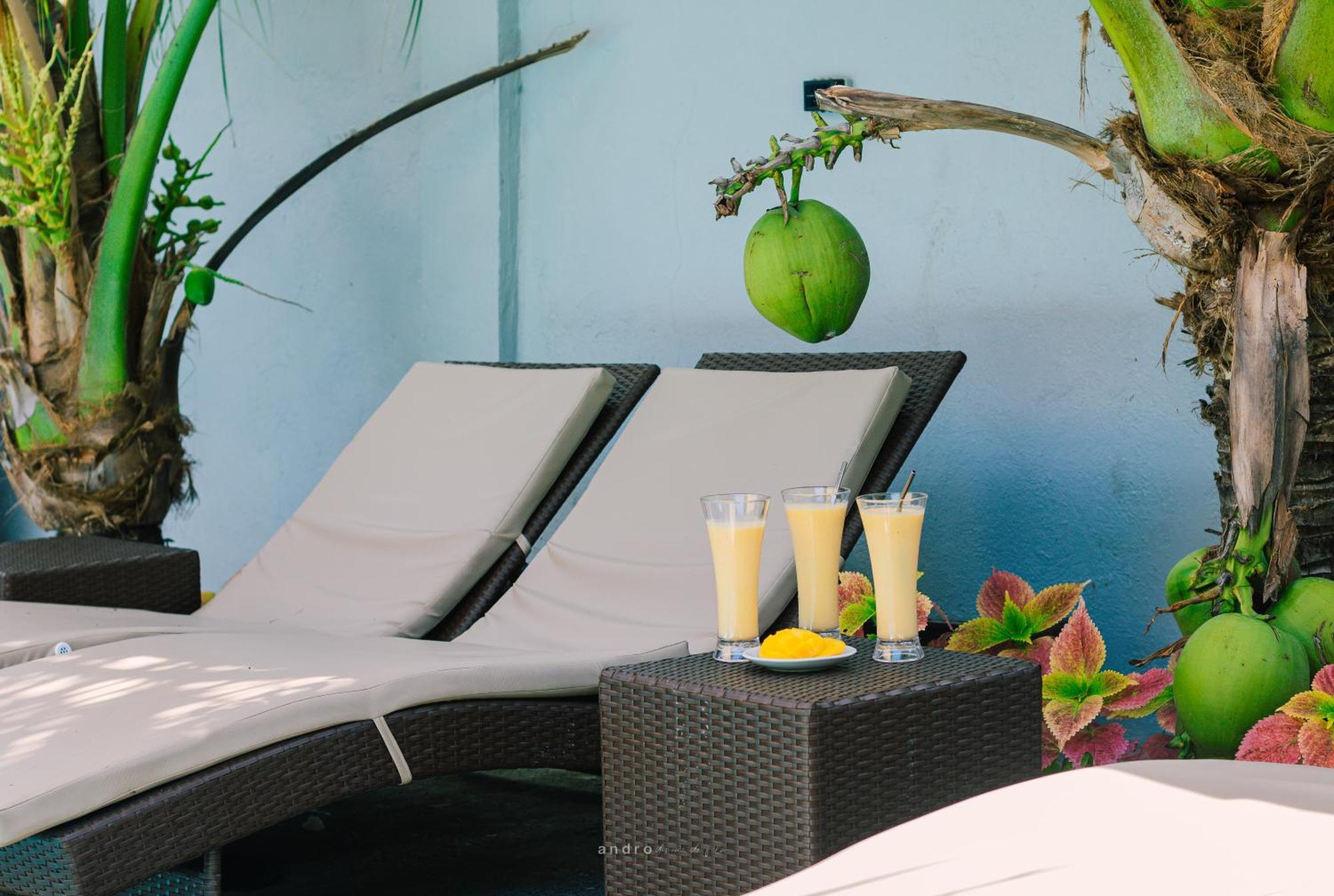 Ananas Guesthouse Моалбоал Екстериор снимка